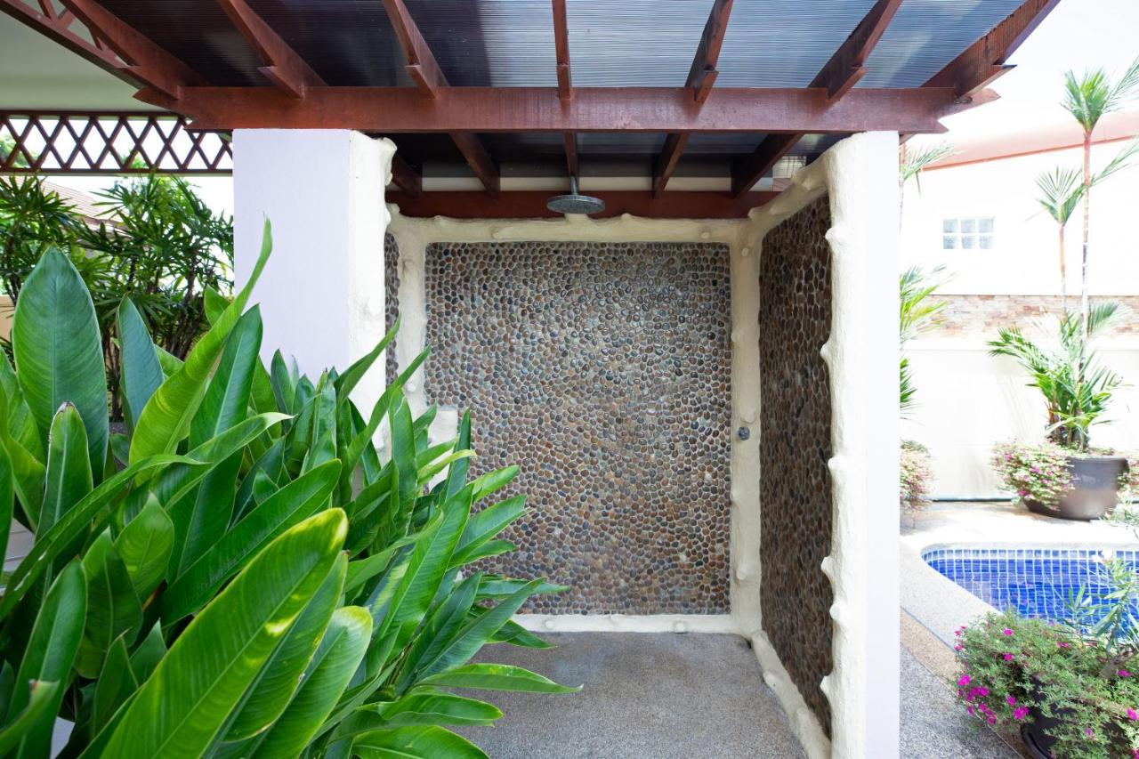 Beautiful 5Br Villa Felicity, Pool & Garden, Near Naiharn Rawai Exteriör bild