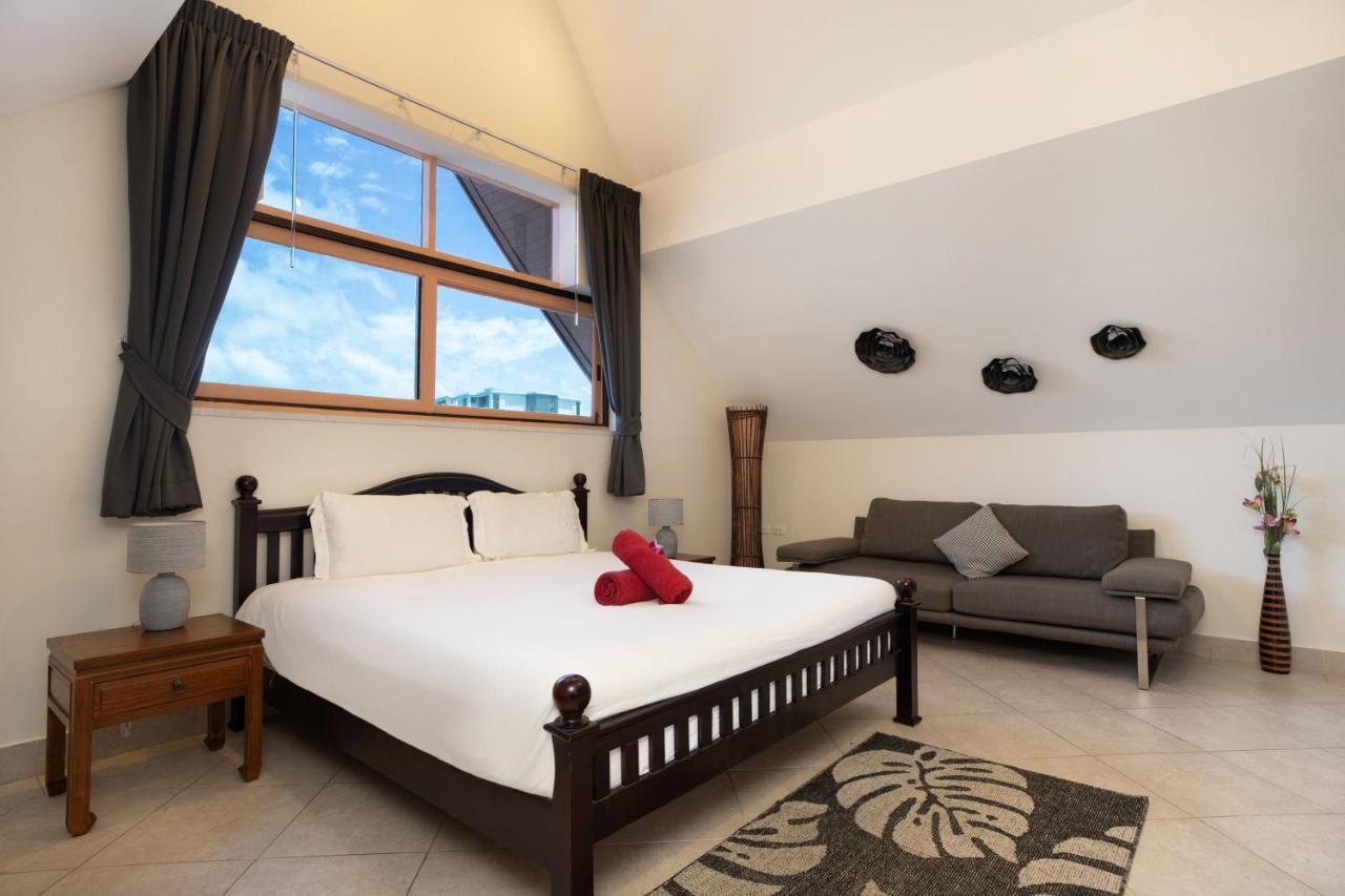 Beautiful 5Br Villa Felicity, Pool & Garden, Near Naiharn Rawai Exteriör bild