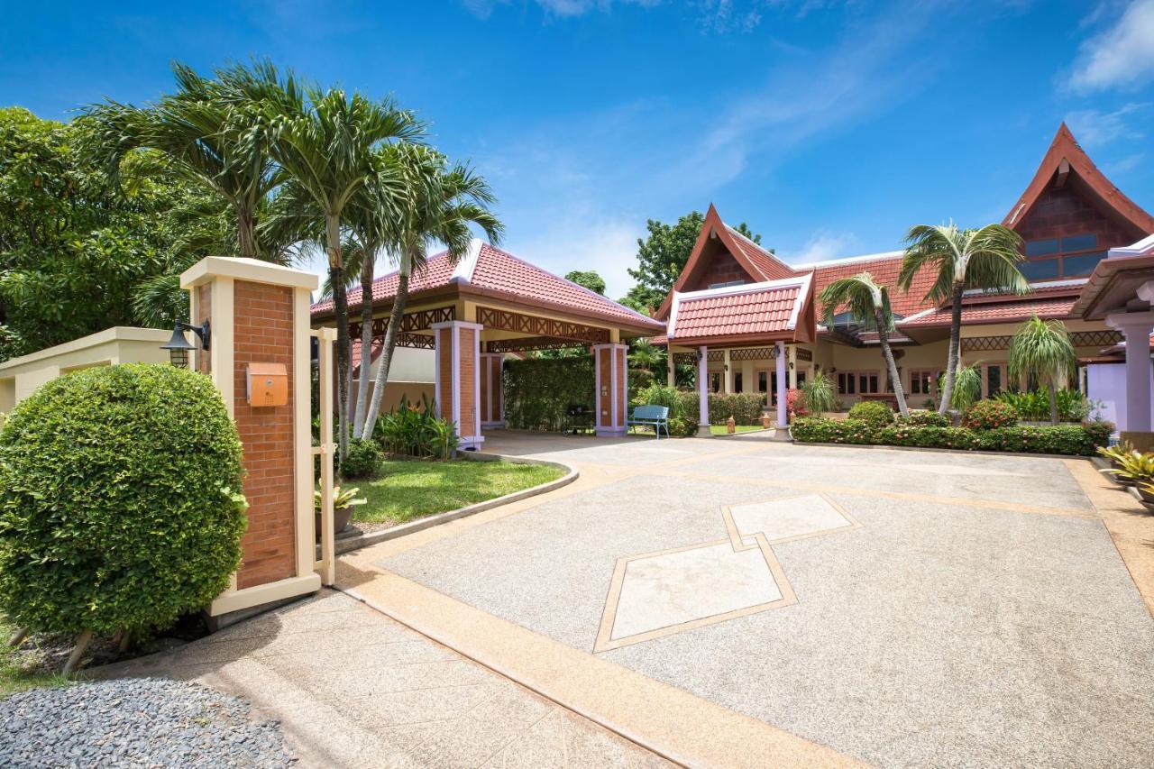 Beautiful 5Br Villa Felicity, Pool & Garden, Near Naiharn Rawai Exteriör bild