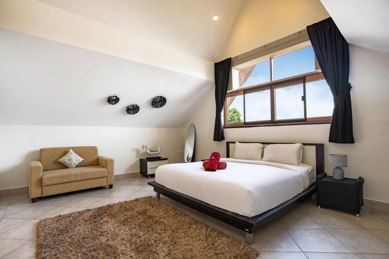Beautiful 5Br Villa Felicity, Pool & Garden, Near Naiharn Rawai Exteriör bild